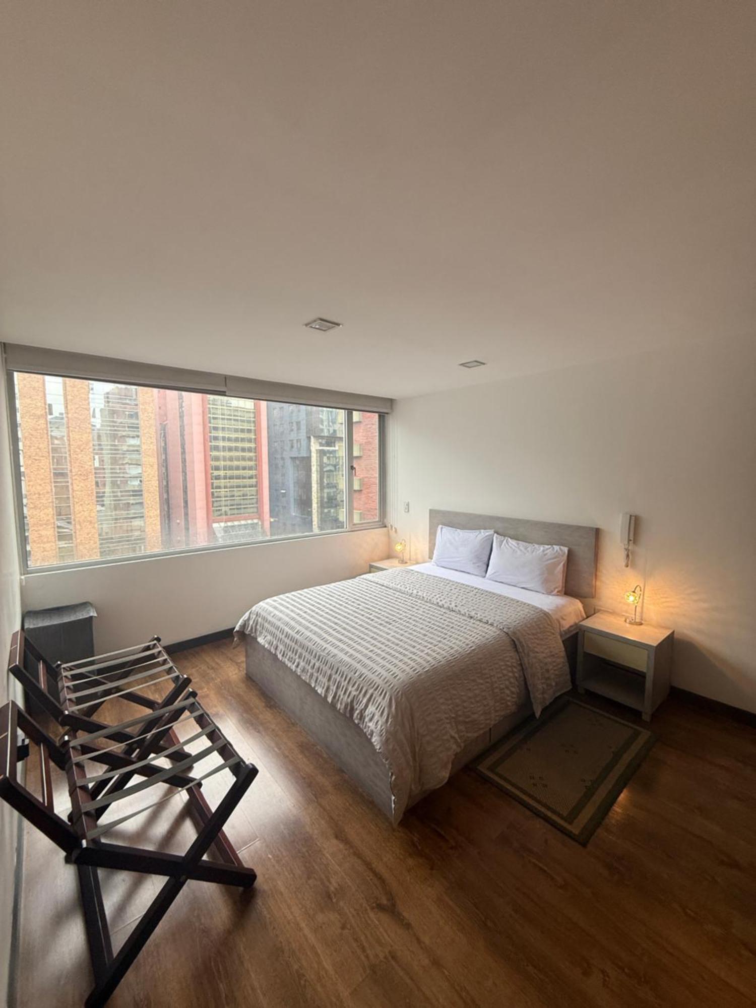 Finlandia Park Apartment Quito